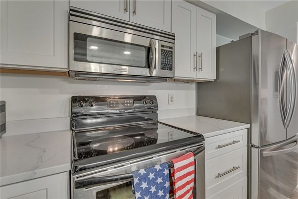 Interior, Kitchen, Stainless Steel Appliances