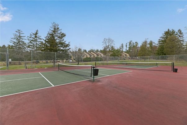 Exterior, Tennis Courts