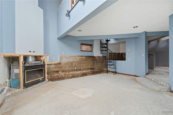 Fireplace, Interior, Recessed Lighting
