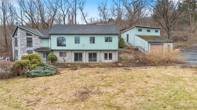 Backyard, Exterior, Facade, Farmhouse