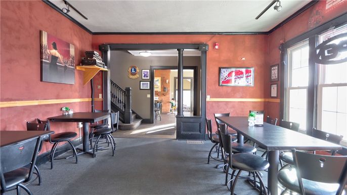 Dining room, Interior