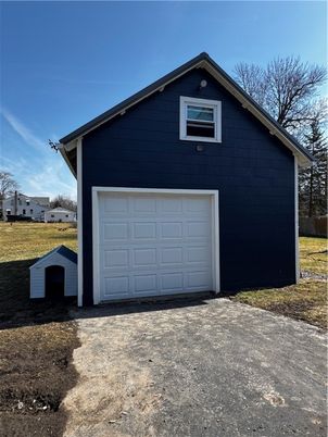 Detached Garage, Exterior