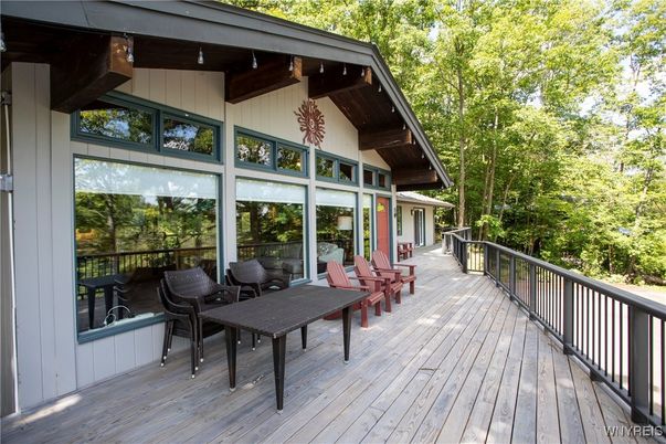Exterior, Wood Texture Flooring