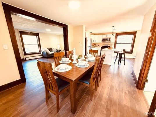 Dining room, Interior, Kitchen, Pendant Lights, Recessed Lighting, Wood Texture Flooring