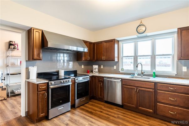 Interior, Kitchen, Stainless Steel Appliances, Wood Texture Flooring