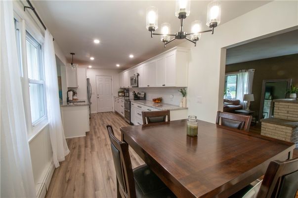 Chandelier, Dining room, Interior, Kitchen, Recessed Lighting, Wood Texture Flooring
