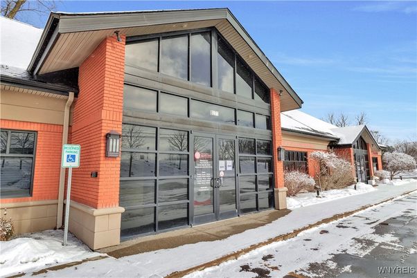 Exterior, Facade, None
