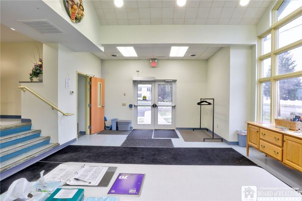 Fitness Equipment, Interior, Recessed Lighting