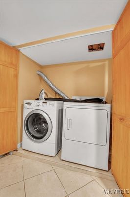 Interior, Utility Closets, Washer