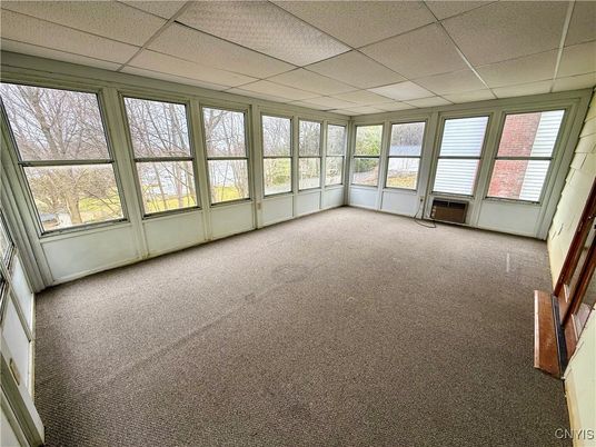 Empty room, Interior, Sun Room