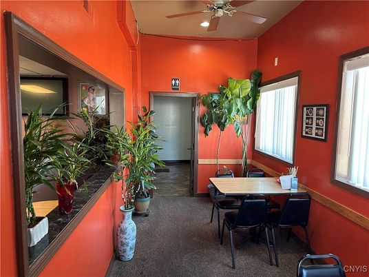 Dining room, Interior, Recessed Lighting