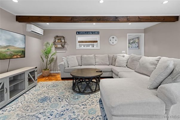 Interior, Living room, Recessed Lighting, Wooden Beams, Wood Texture Flooring