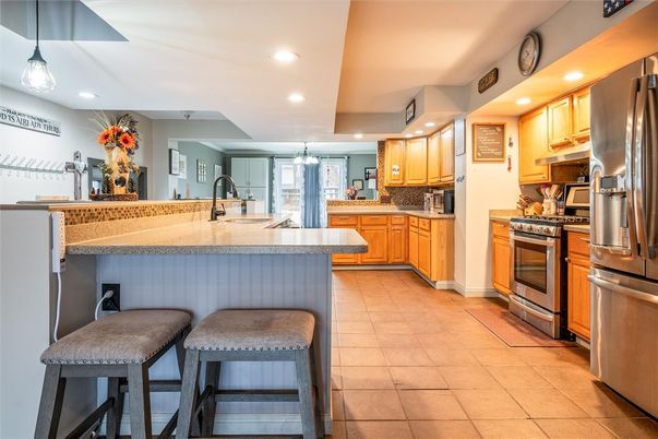 Interior, Kitchen, Pendant Lights, Recessed Lighting, Stainless Steel Appliances