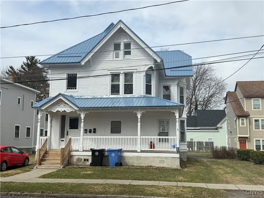 Exterior, Facade, Solar Panels, Queen Anne Victorian