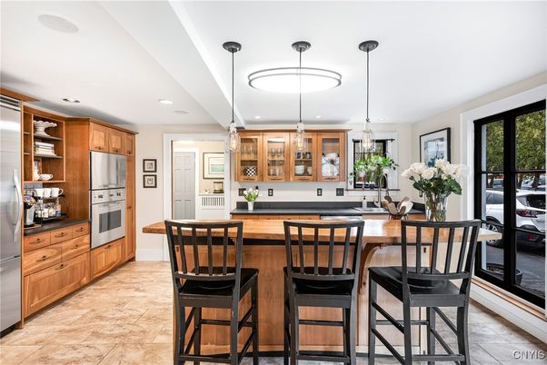 Dining room, Interior, Kitchen, Pendant Lights, Recessed Lighting, Stainless Steel Appliances