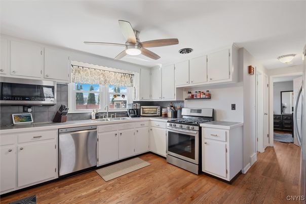 Interior, Kitchen, Stainless Steel Appliances, Wood Texture Flooring