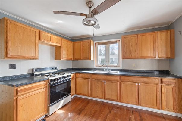 Interior, Kitchen, Wood Texture Flooring