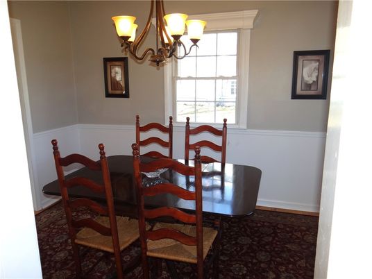 Chandelier, Dining room, Interior