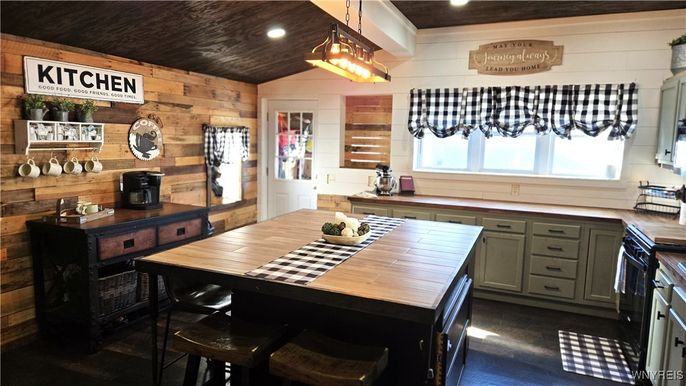 Interior, Kitchen, Pendant Lights, Recessed Lighting, Wood Texture Flooring, Wooden Walls