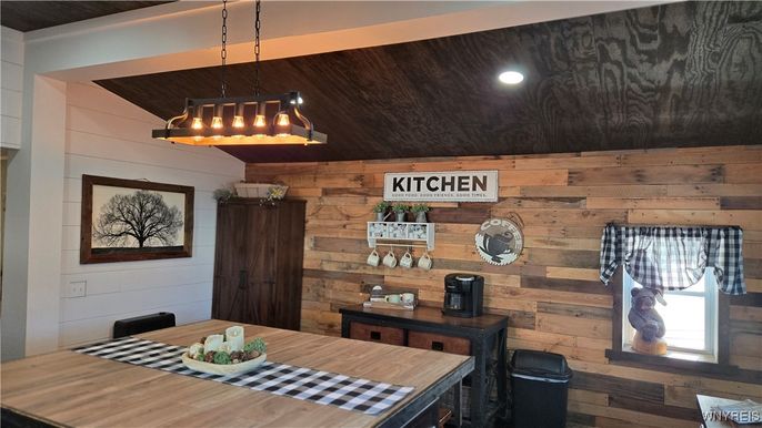 Dining room, Interior, Pendant Lights, Recessed Lighting, Wooden Walls