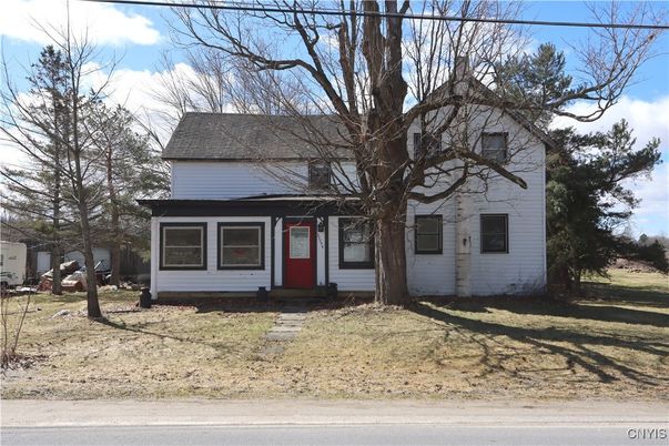 Exterior, Facade, Cape Cod