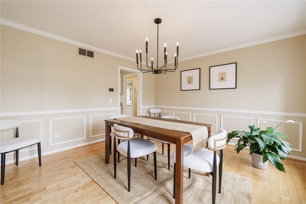 Chandelier, Dining room, Interior, Pendant Lights, Wood Texture Flooring