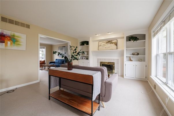 Fireplace, Interior, Recessed Lighting