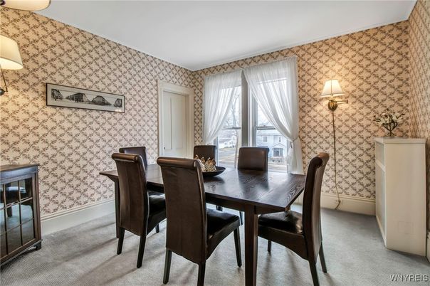 Dining room, Interior