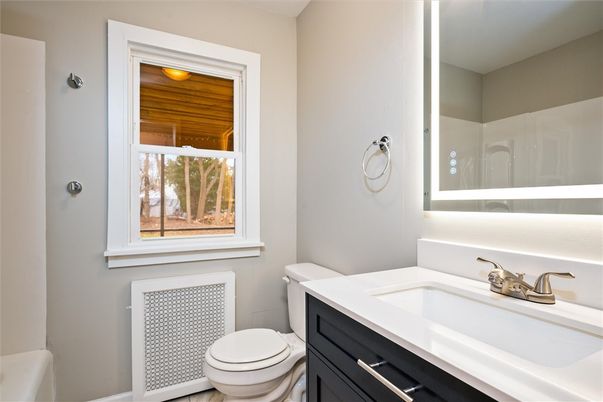 Bathroom, Interior