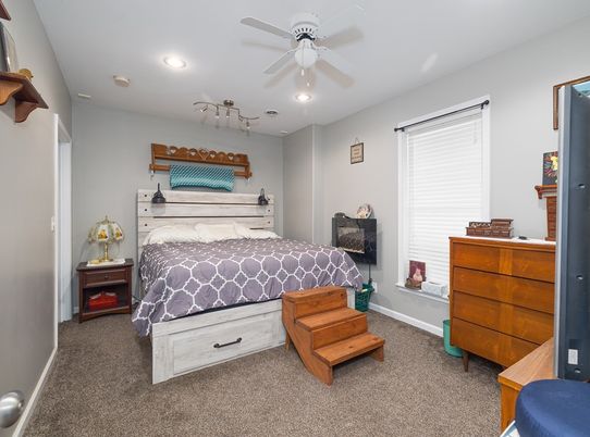 Bedroom, Interior, Recessed Lighting