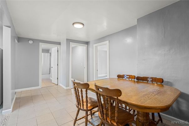 Dining room, Interior