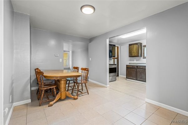Dining room, Interior