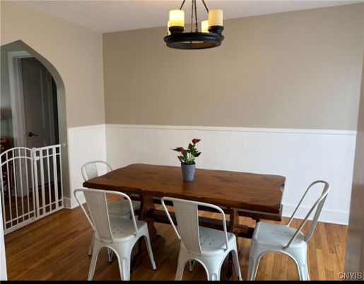 Dining room, Interior, Wood Texture Flooring