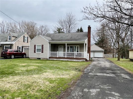 Backyard, Detached Garage, Exterior, Facade, Cape Cod