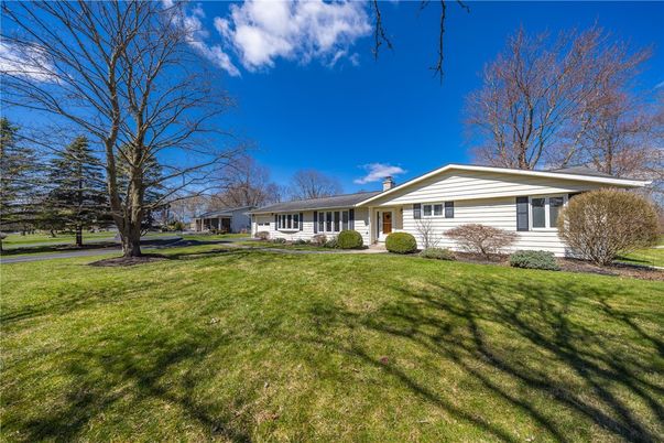 Backyard, Exterior, Facade, Ranch