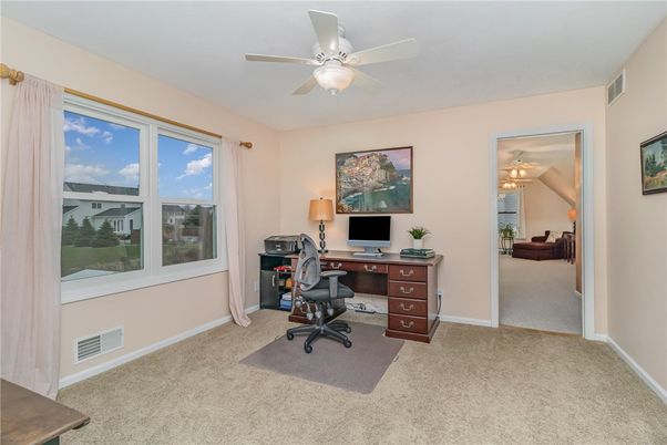 Home Office, Interior
