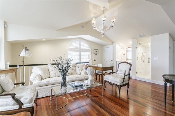 Chandelier, Dining room, Interior, Living room, Recessed Lighting, Wood Texture Flooring