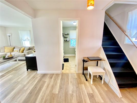 Interior, Living room, Pendant Lights, Wood Texture Flooring