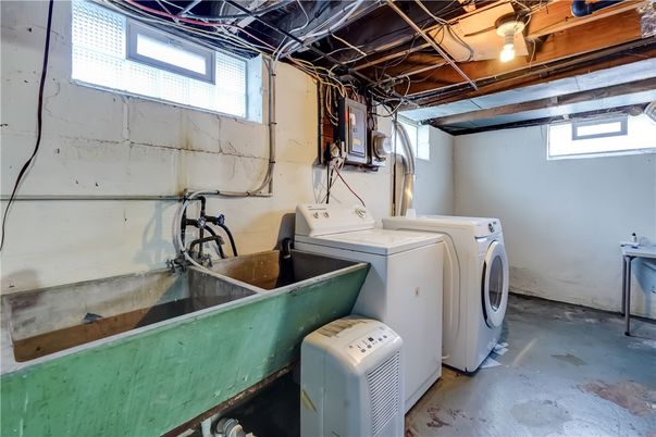 Interior, Washer