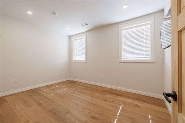 Empty room, Interior, Recessed Lighting, Wood Texture Flooring