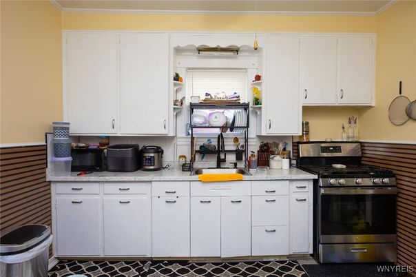 Interior, Kitchen, Pendant Lights, Stainless Steel Appliances