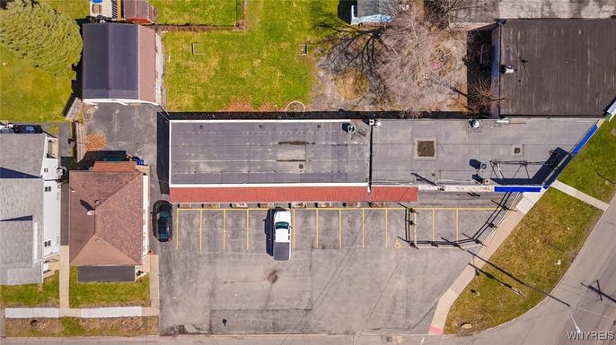 Exterior, Drone
