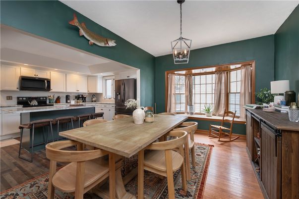 Dining room, Interior, Kitchen, Pendant Lights, Wood Texture Flooring
