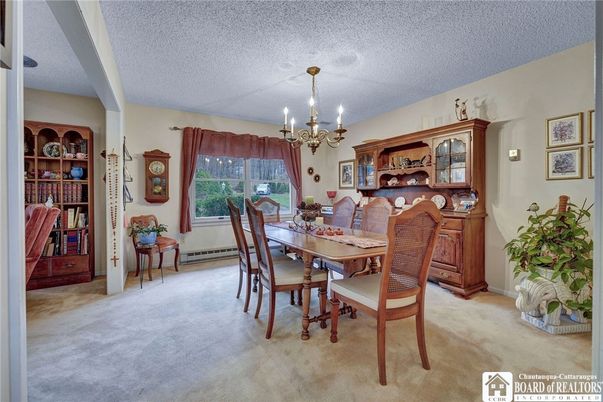 Chandelier, Dining room, Interior