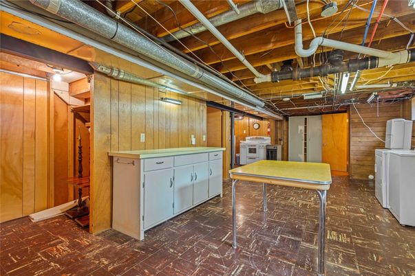 Interior, Wooden Beams, Wooden Walls