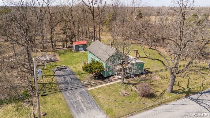 Exterior, Drone