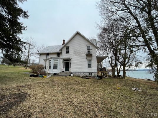 Backyard, Exterior, Water