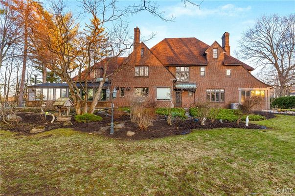 Backyard, Exterior, Facade, Brick Facade, French Provincial