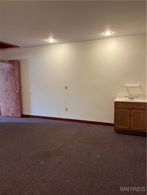 Bathroom, Empty room, Interior, Recessed Lighting
