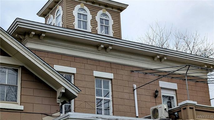 Exterior, Facade, None